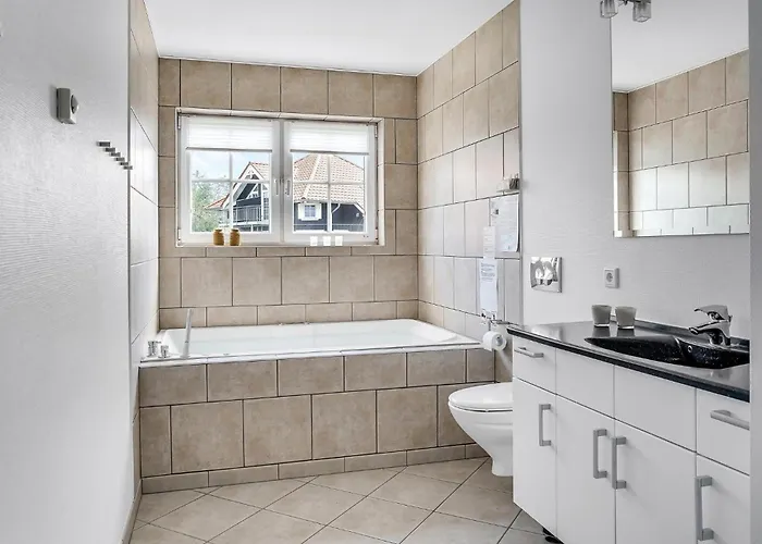 3 Bedroom In *